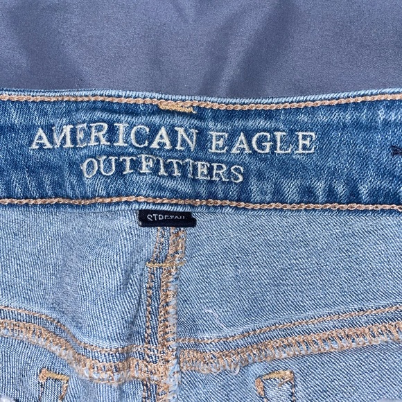 American Eagle Jean Shorts - Picture 3 of 3